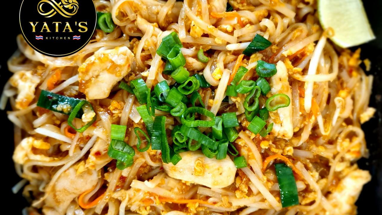 8. Pad Thai met Kip 🌶️ 